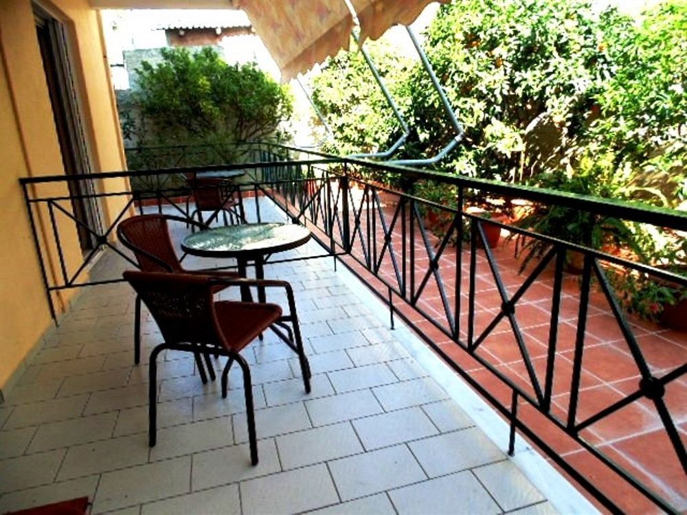 Nefeli Studios Loutra Edipsou (Evia) Exterior foto